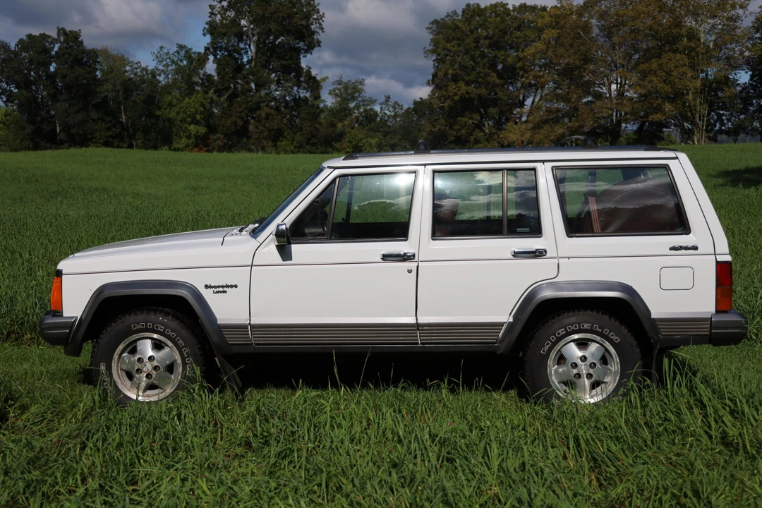 1992 Jeep XJ Cherokee - Image 7 of 31