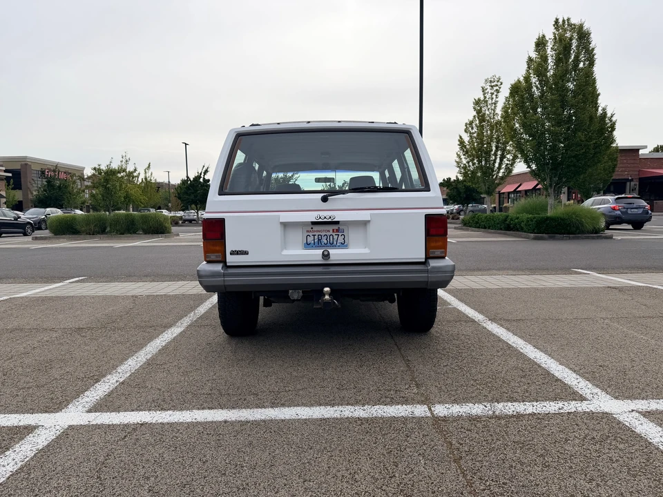 1992 Jeep XJ Cherokee - Image 12 of 31