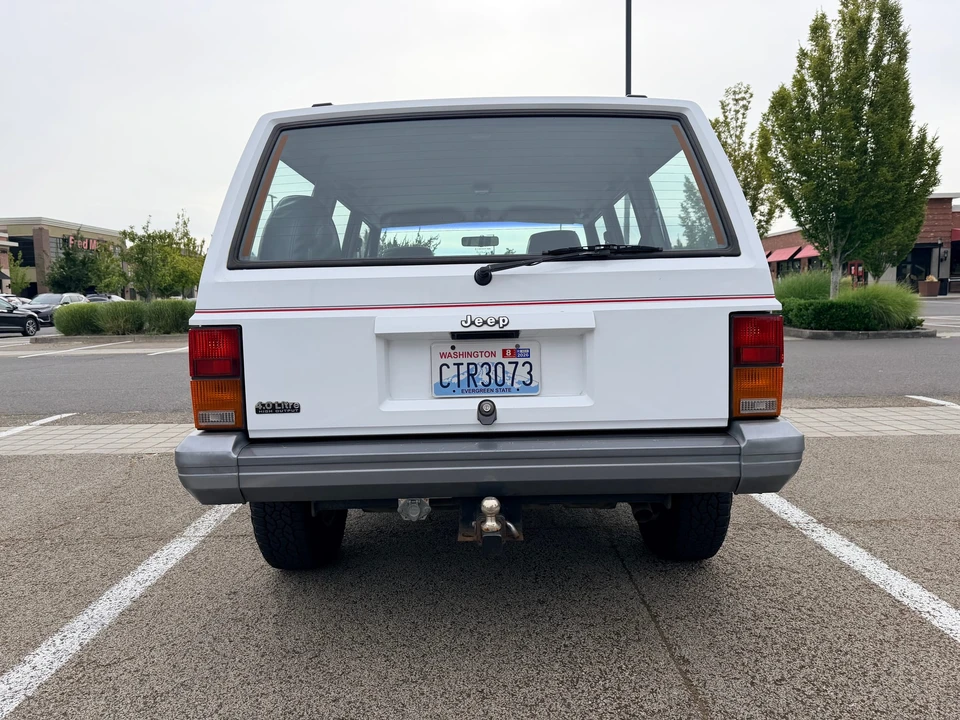 1992 Jeep XJ Cherokee - Image 19 of 31