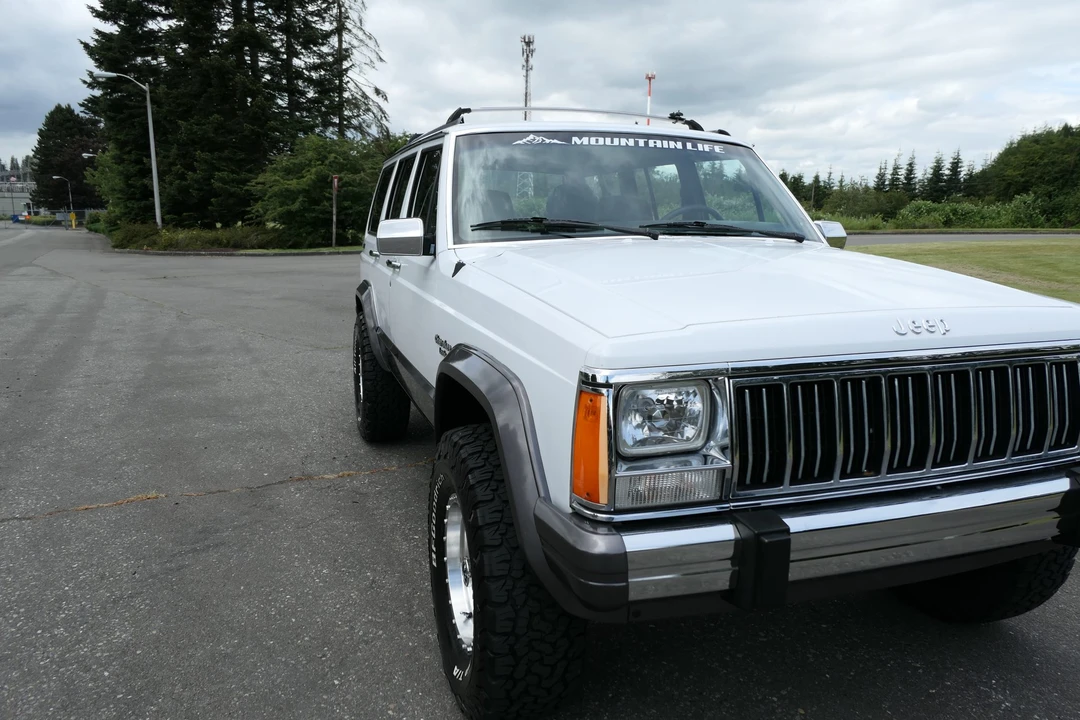1992 Jeep XJ Cherokee - Image 10 of 31
