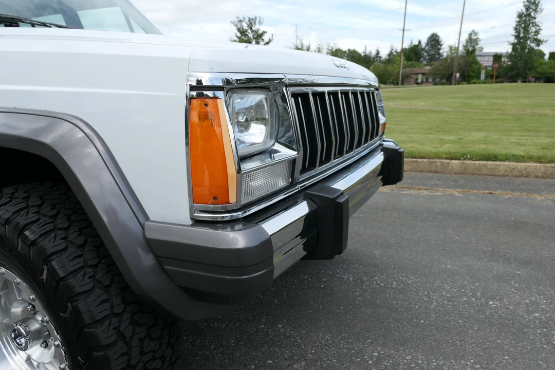 1992 Jeep XJ Cherokee - Image 11 of 31