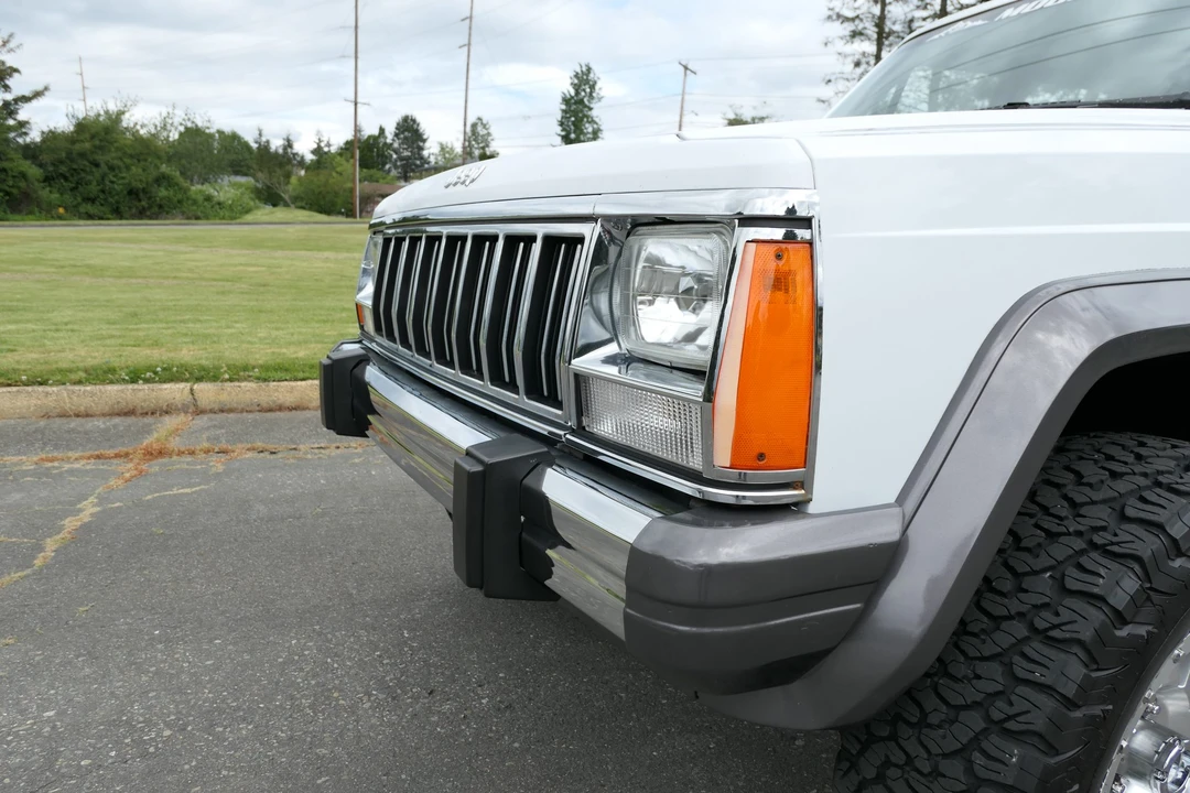 1992 Jeep XJ Cherokee - Image 15 of 31