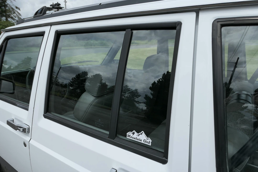1992 Jeep XJ Cherokee - Image 23 of 31