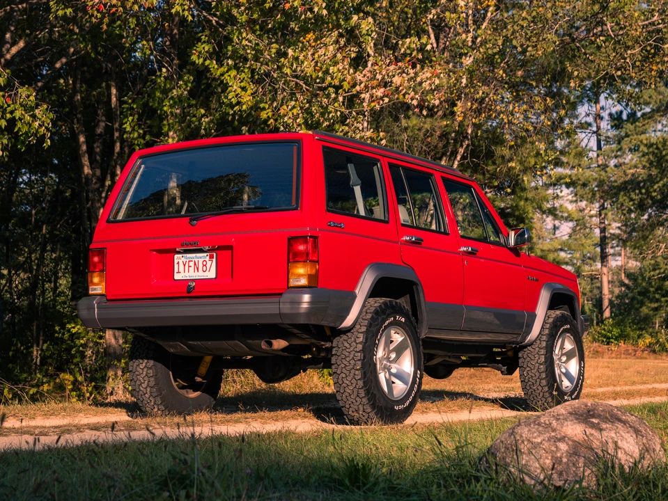 1992 Jeep XJ Cherokee - Image 30 of 31