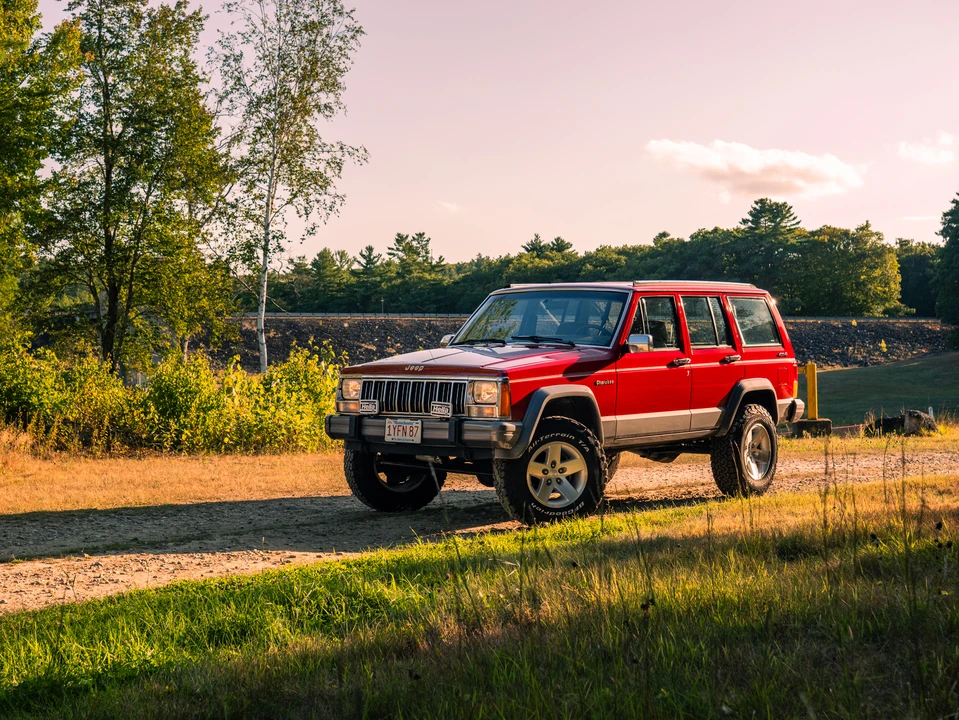 1992 Jeep XJ Cherokee - Image 15 of 31