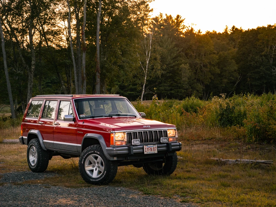 1992 Jeep XJ Cherokee - Image 9 of 31