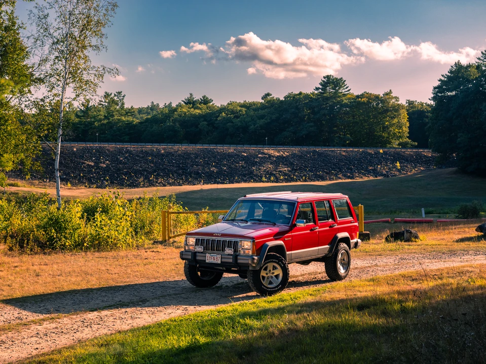 1992 Jeep XJ Cherokee - Image 17 of 31