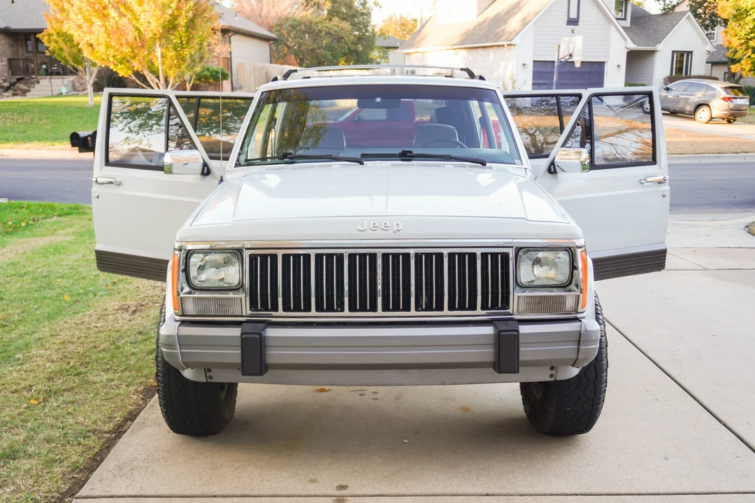 1992 Jeep XJ Cherokee - Image 10 of 31