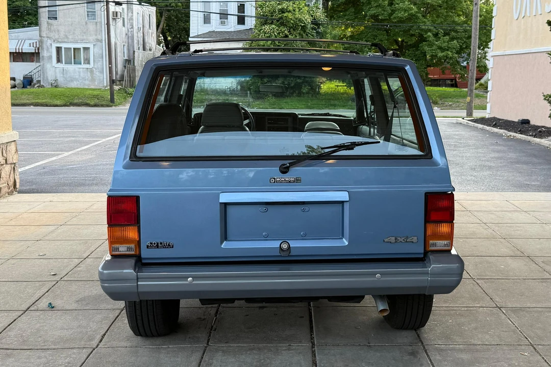 1992 Jeep XJ Cherokee - Image 5 of 31