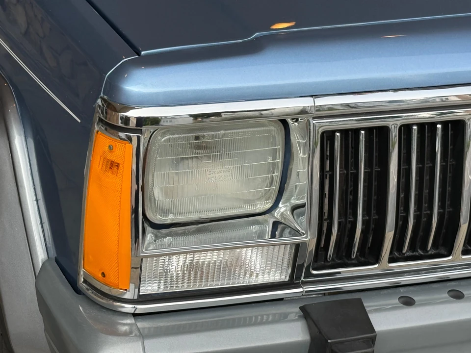 1992 Jeep XJ Cherokee - Image 18 of 31