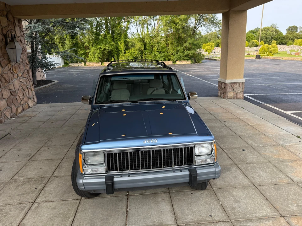 1992 Jeep XJ Cherokee - Image 17 of 31