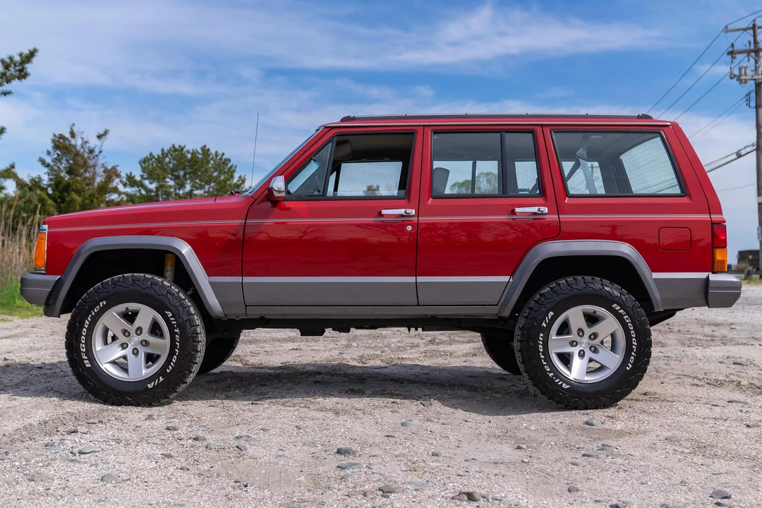 1992 Jeep XJ Cherokee - Image 3 of 22