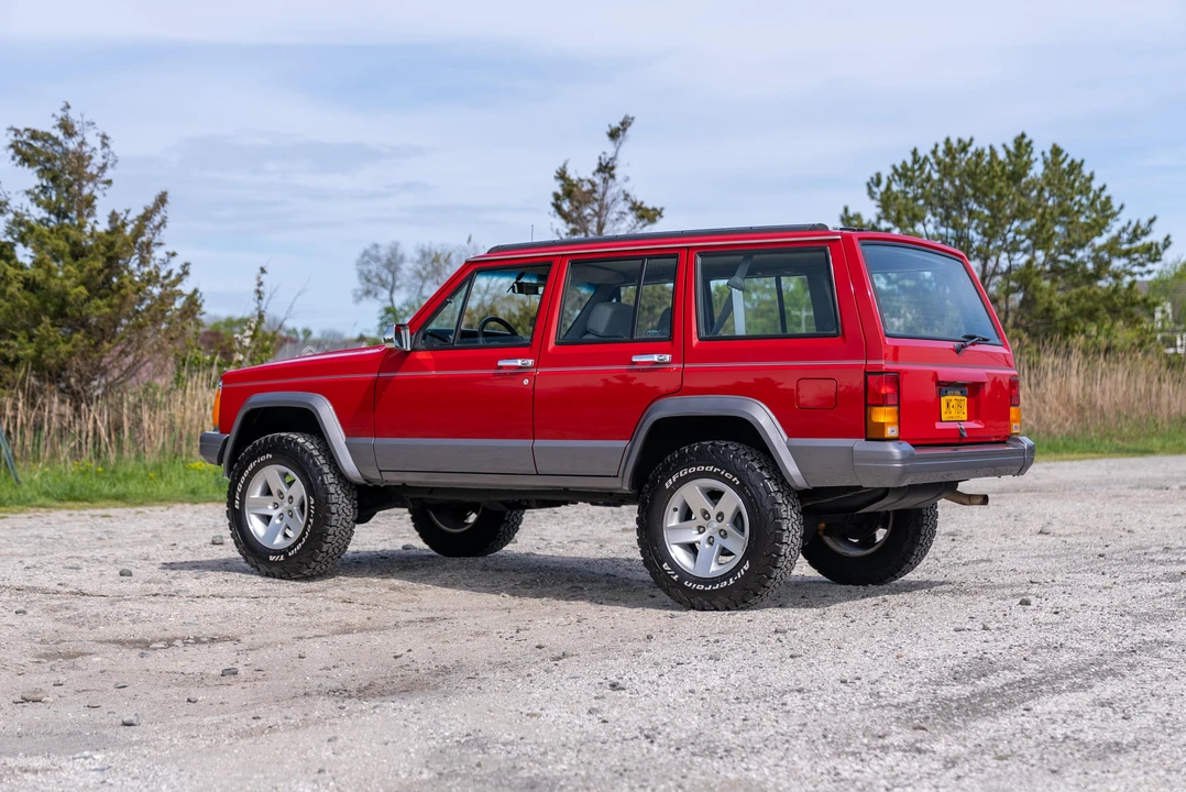 1992 Jeep XJ Cherokee - Image 13 of 22
