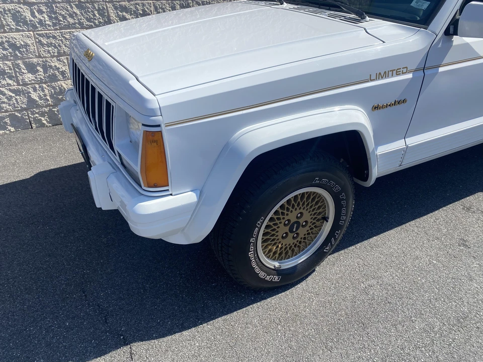 1992 Jeep XJ Cherokee - Image 16 of 31