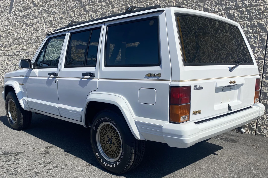 1992 Jeep XJ Cherokee - Image 4 of 31