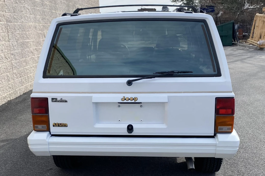 1992 Jeep XJ Cherokee - Image 5 of 31