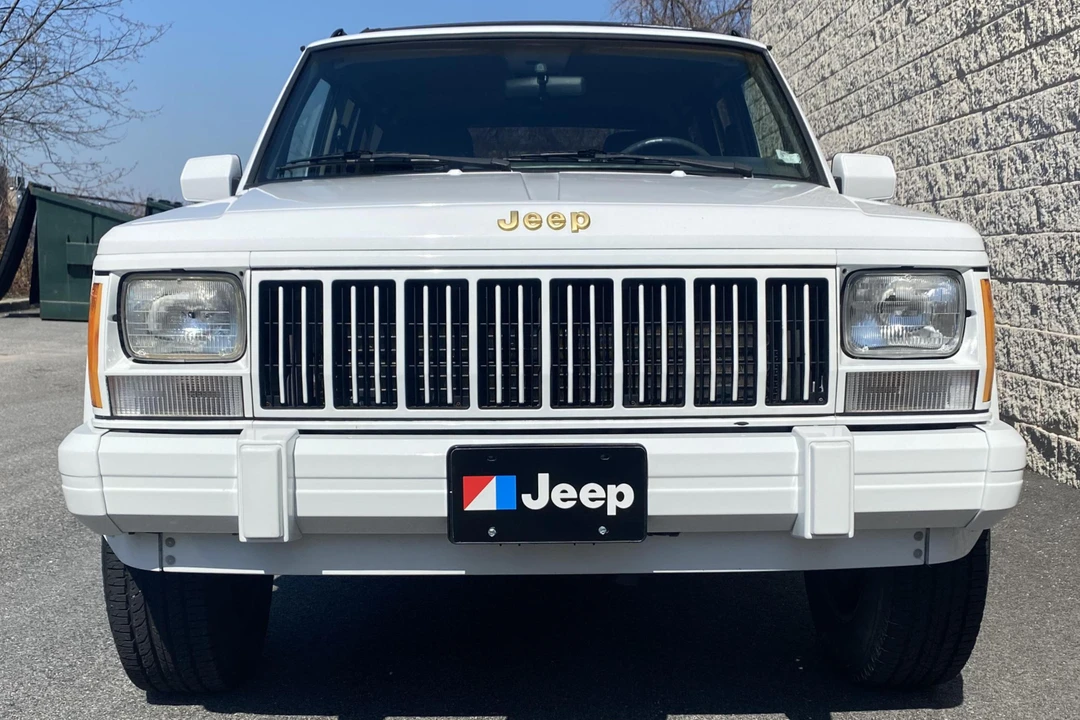 1992 Jeep XJ Cherokee - Image 2 of 31