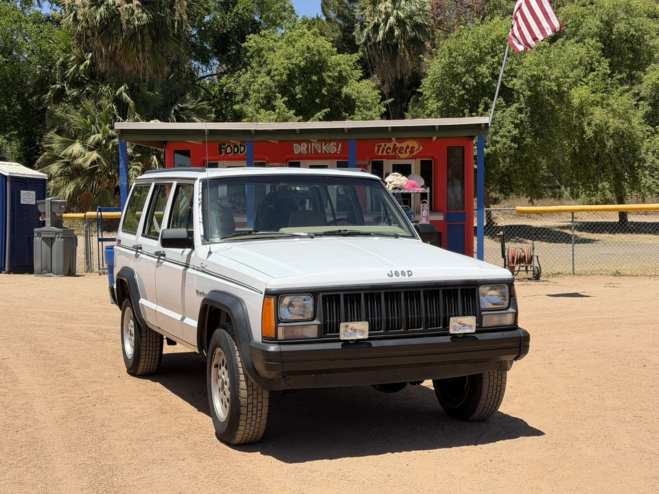 1992 Jeep XJ Cherokee - Image 3 of 31