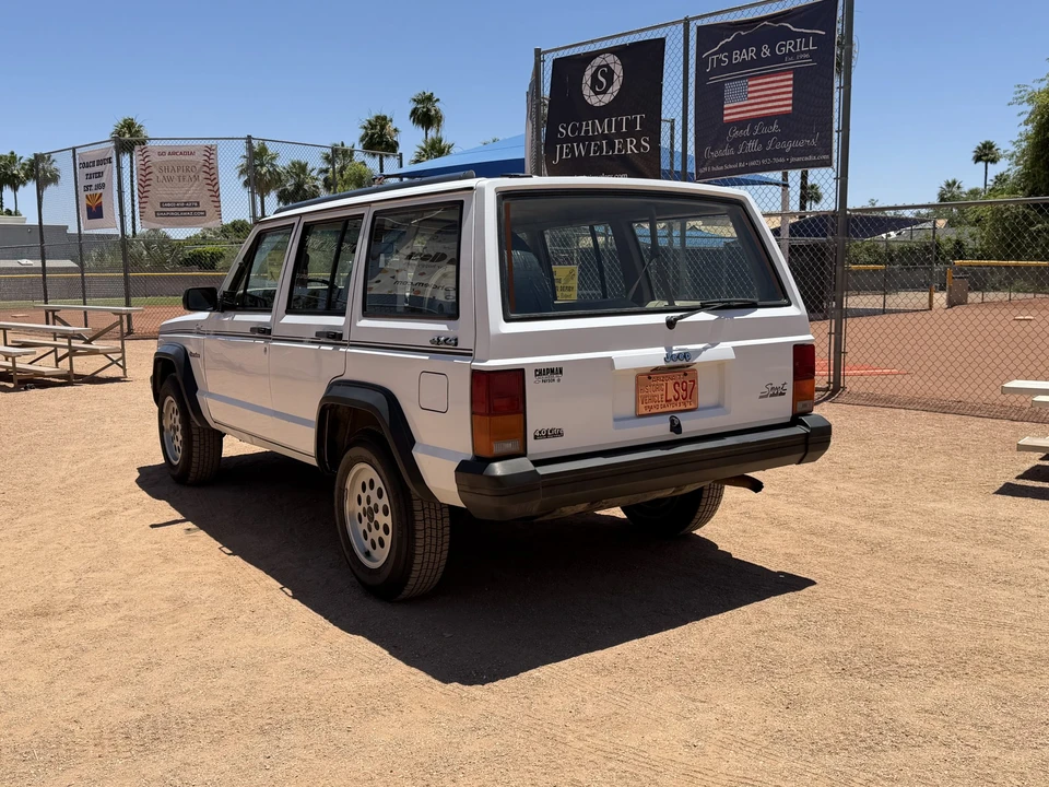1992 Jeep XJ Cherokee - Image 9 of 31