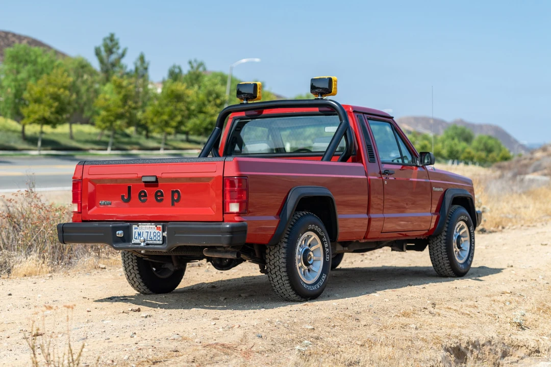 1992 Jeep Comanche - Image 6 of 31