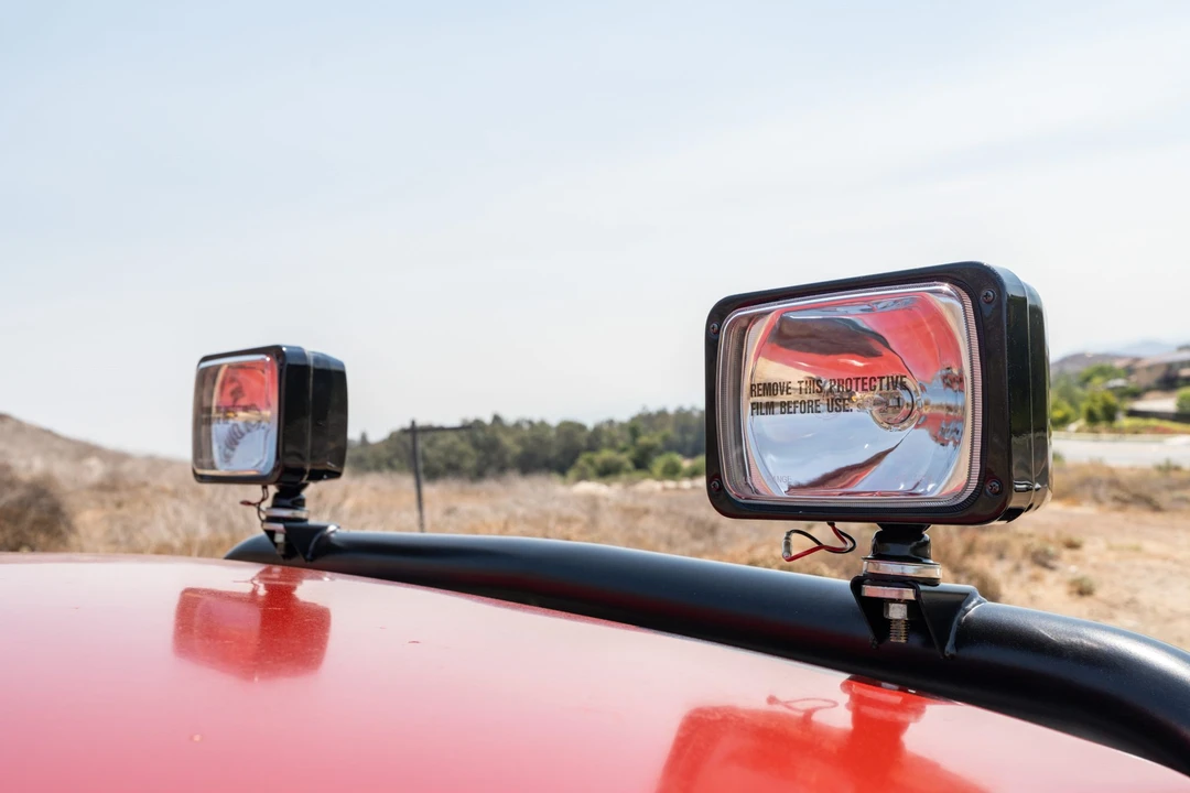 1992 Jeep Comanche - Image 28 of 31