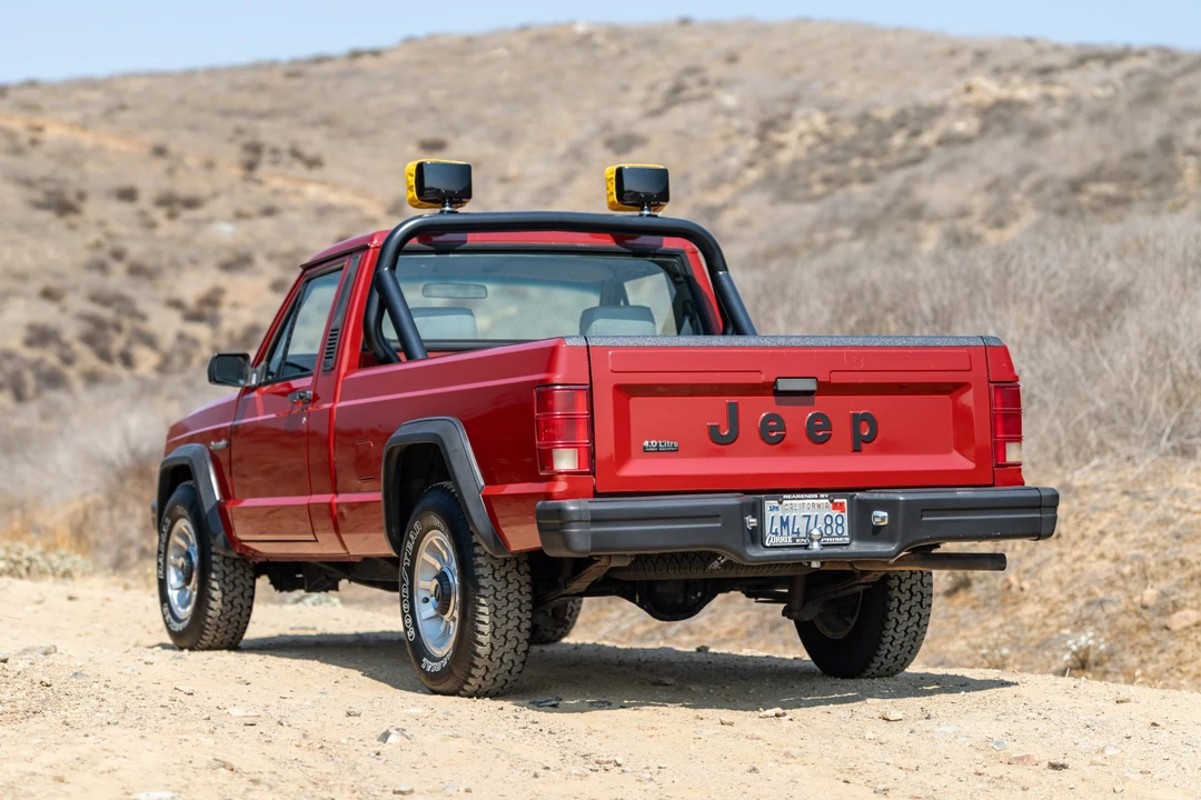 1992 Jeep Comanche - Image 4 of 31