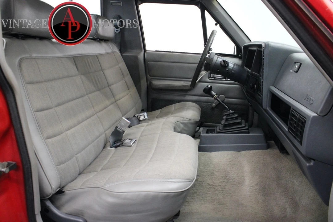 1992 Jeep Comanche - Image 5 of 21