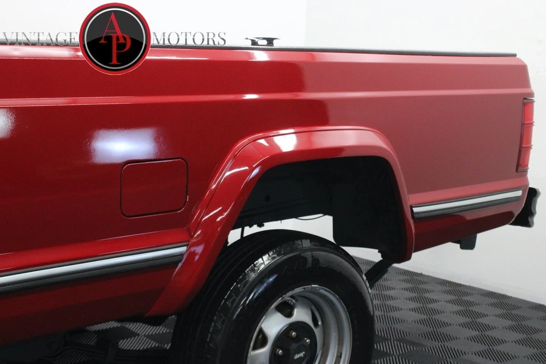 1992 Jeep Comanche - Image 10 of 21