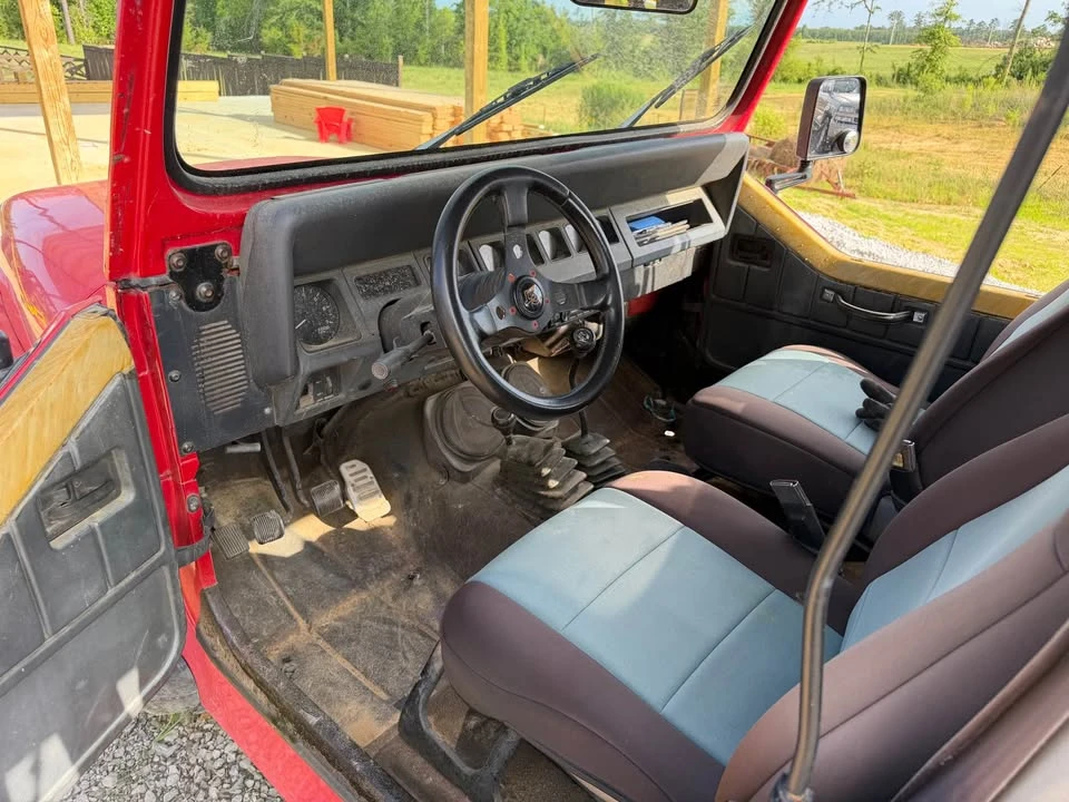 1992 Jeep YJ Wrangler - Image 5 of 7