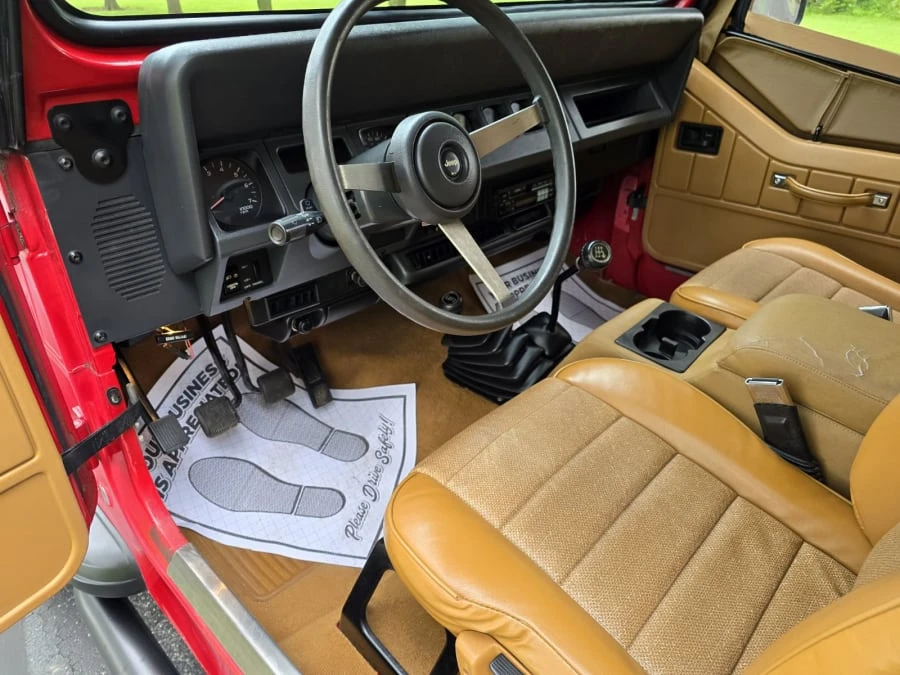 1992 Jeep YJ Wrangler - Image 7 of 11