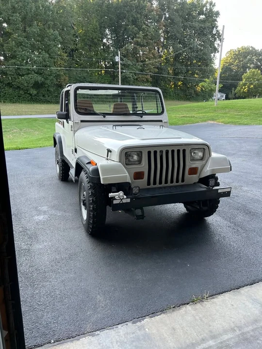 1992 Jeep YJ Wrangler - Image 4 of 9