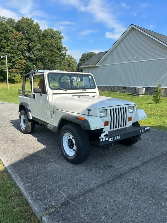 1992 Jeep YJ Wrangler - Image 8 of 9