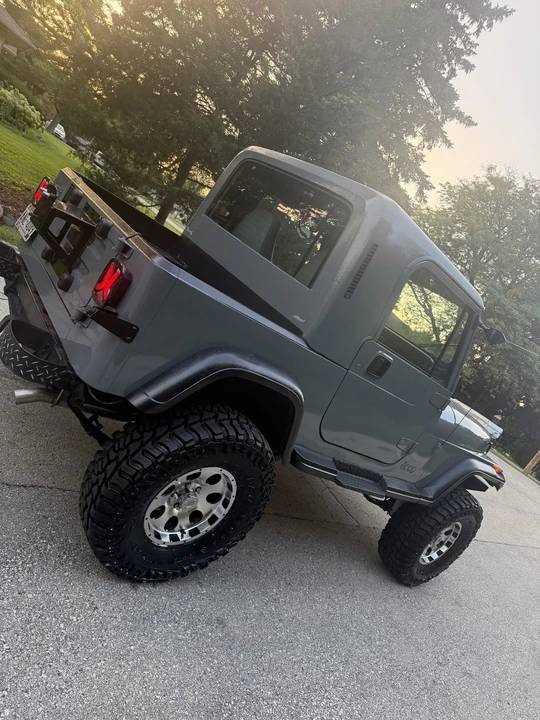 1992 Jeep YJ Wrangler - Image 2 of 6