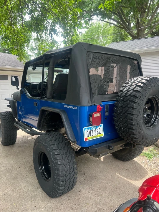 1992 Jeep YJ Wrangler - Image 2 of 13