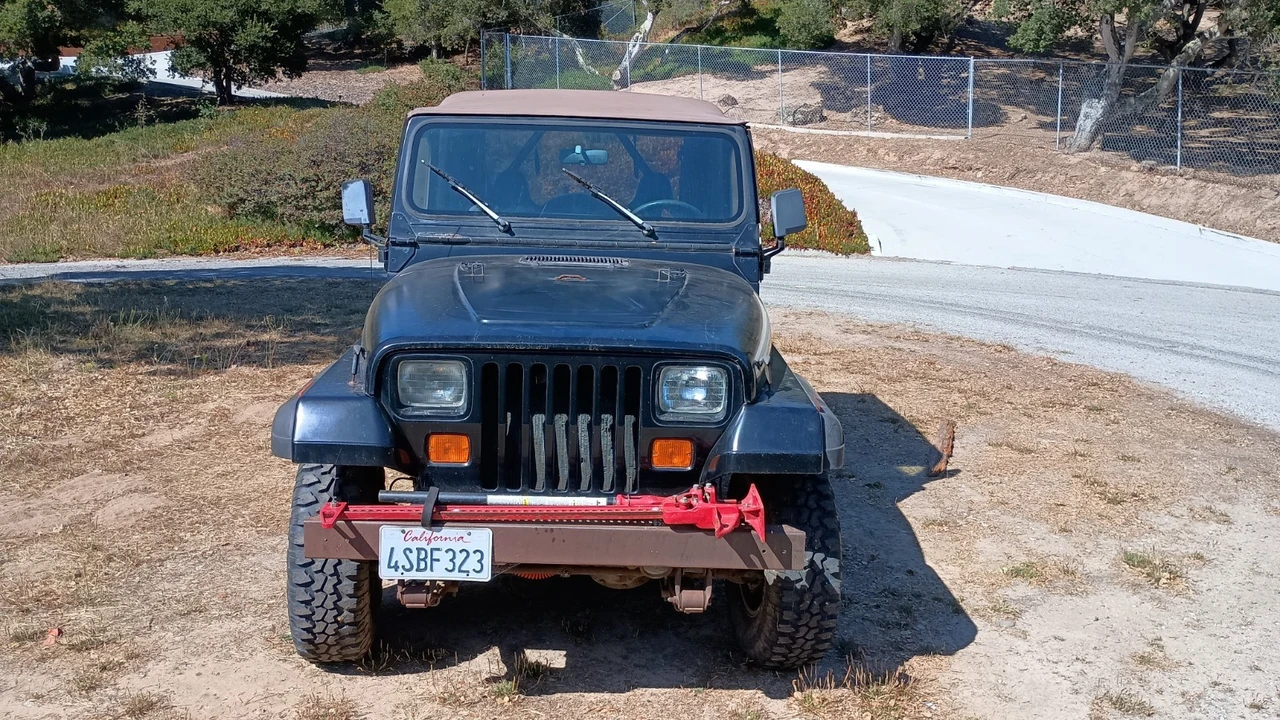1992 Jeep YJ Wrangler - Image 2 of 18
