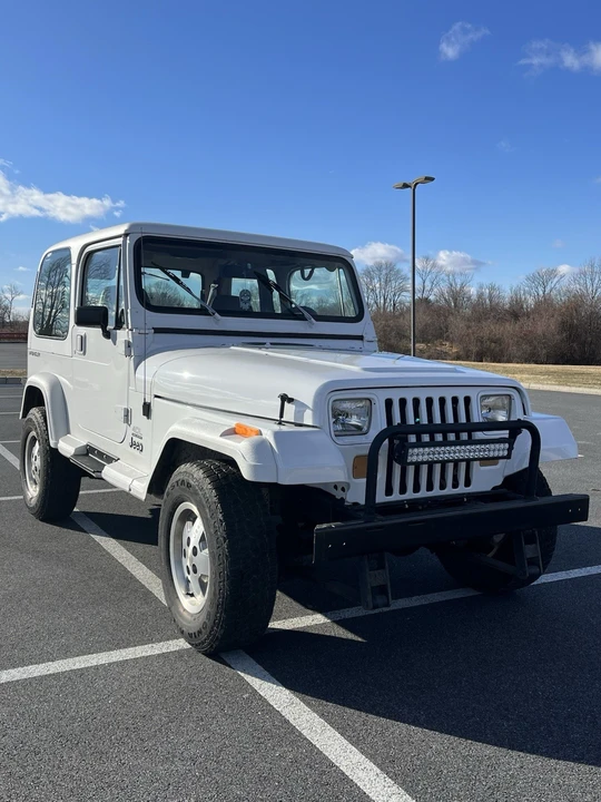 1992 Jeep YJ Wrangler - Image 6 of 17