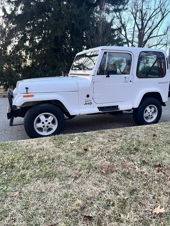 1992 Jeep YJ Wrangler - Image 14 of 17
