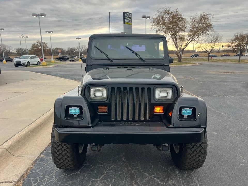 1992 Jeep YJ Wrangler - Image 2 of 21