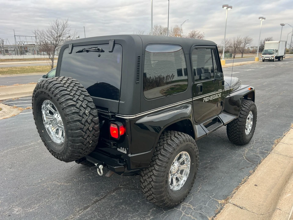 1992 Jeep YJ Wrangler - Image 5 of 21