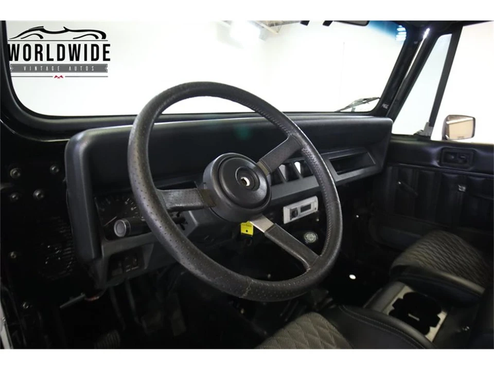 1992 Jeep YJ Wrangler - Image 28 of 31