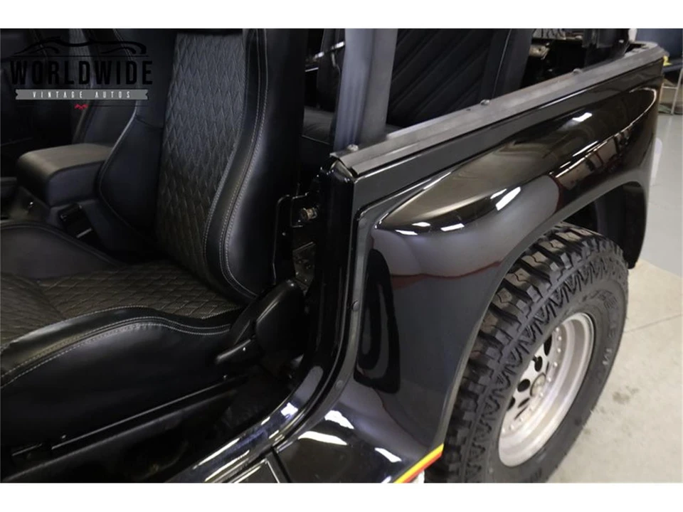 1992 Jeep YJ Wrangler - Image 26 of 31