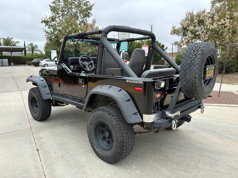1992 Jeep YJ Wrangler - Image 3 of 16