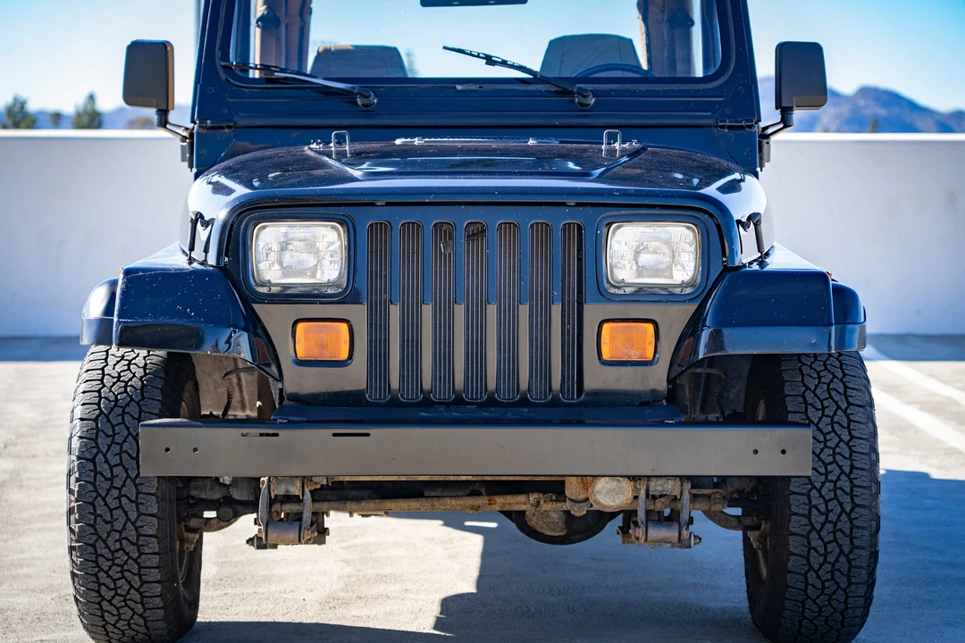 1992 Jeep YJ Wrangler - Image 15 of 31