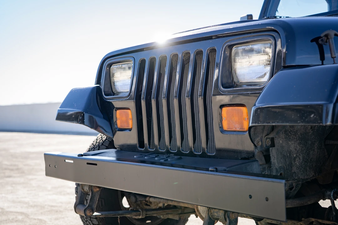 1992 Jeep YJ Wrangler - Image 25 of 31