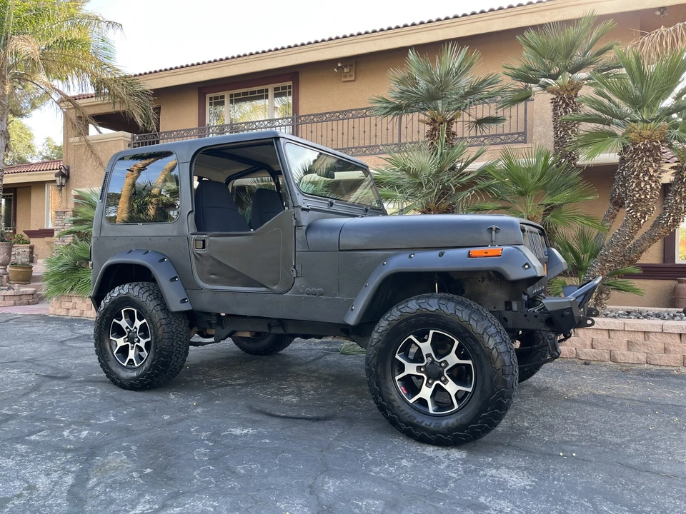 1992 Jeep YJ Wrangler - Image 21 of 31