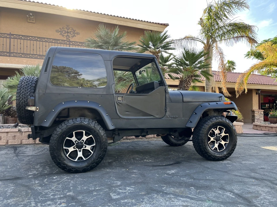 1992 Jeep YJ Wrangler - Image 22 of 31
