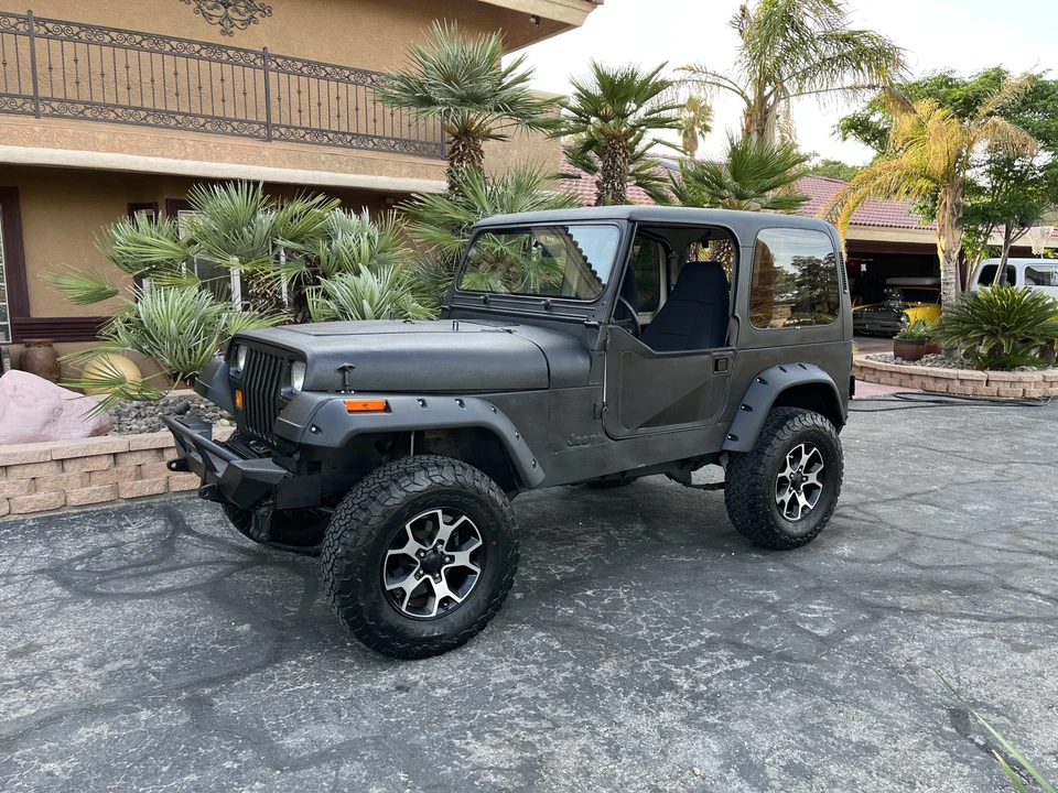 1992 Jeep YJ Wrangler - Image 3 of 31