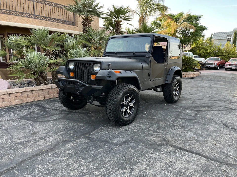1992 Jeep YJ Wrangler - Image 6 of 31