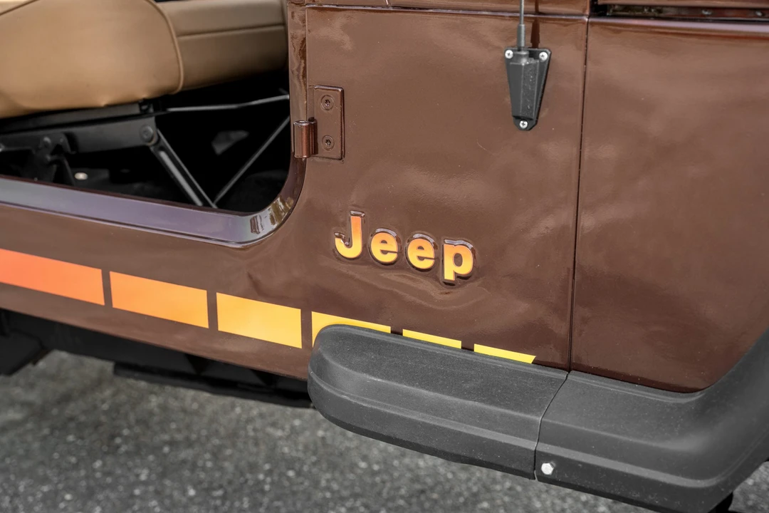 1992 Jeep YJ Wrangler - Image 25 of 31