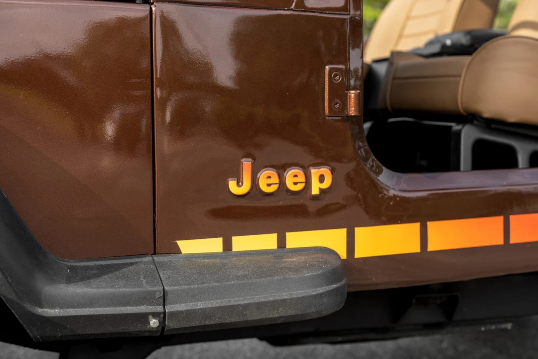 1992 Jeep YJ Wrangler - Image 24 of 31